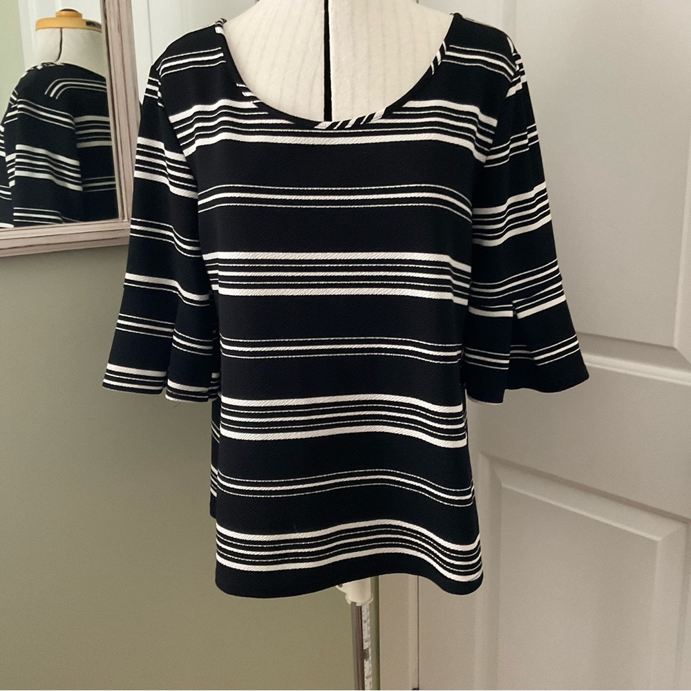 GREEN ENVELOPE, BLACK AND WHITE STRIPED BLOUSE,SIZE: L
